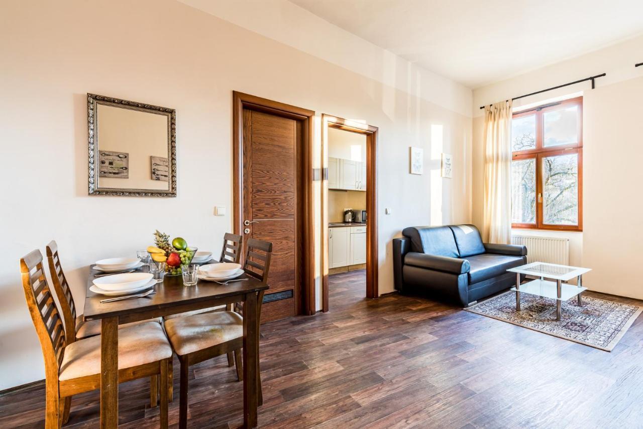 Teplice Apartments U Cisarskych Lazni Ngoại thất bức ảnh