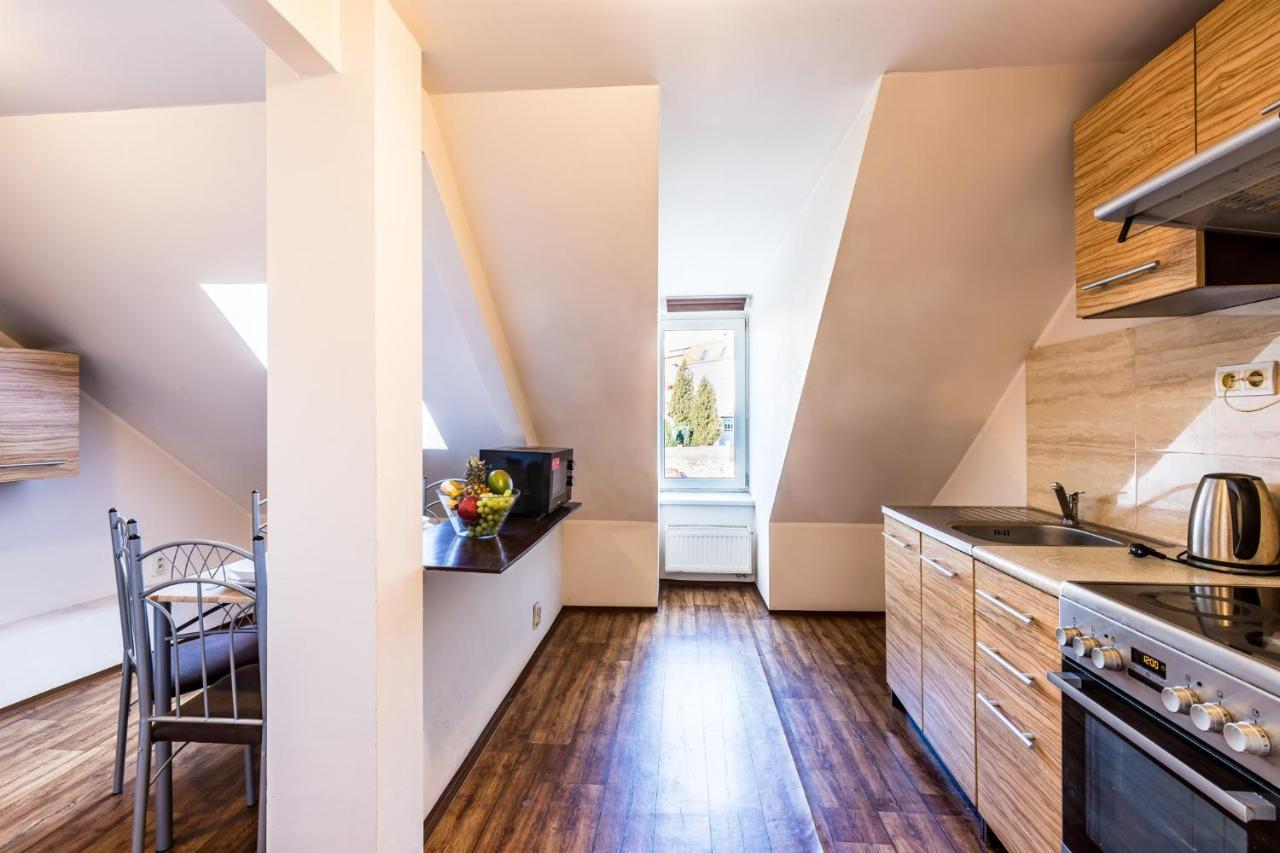 Teplice Apartments U Cisarskych Lazni Ngoại thất bức ảnh