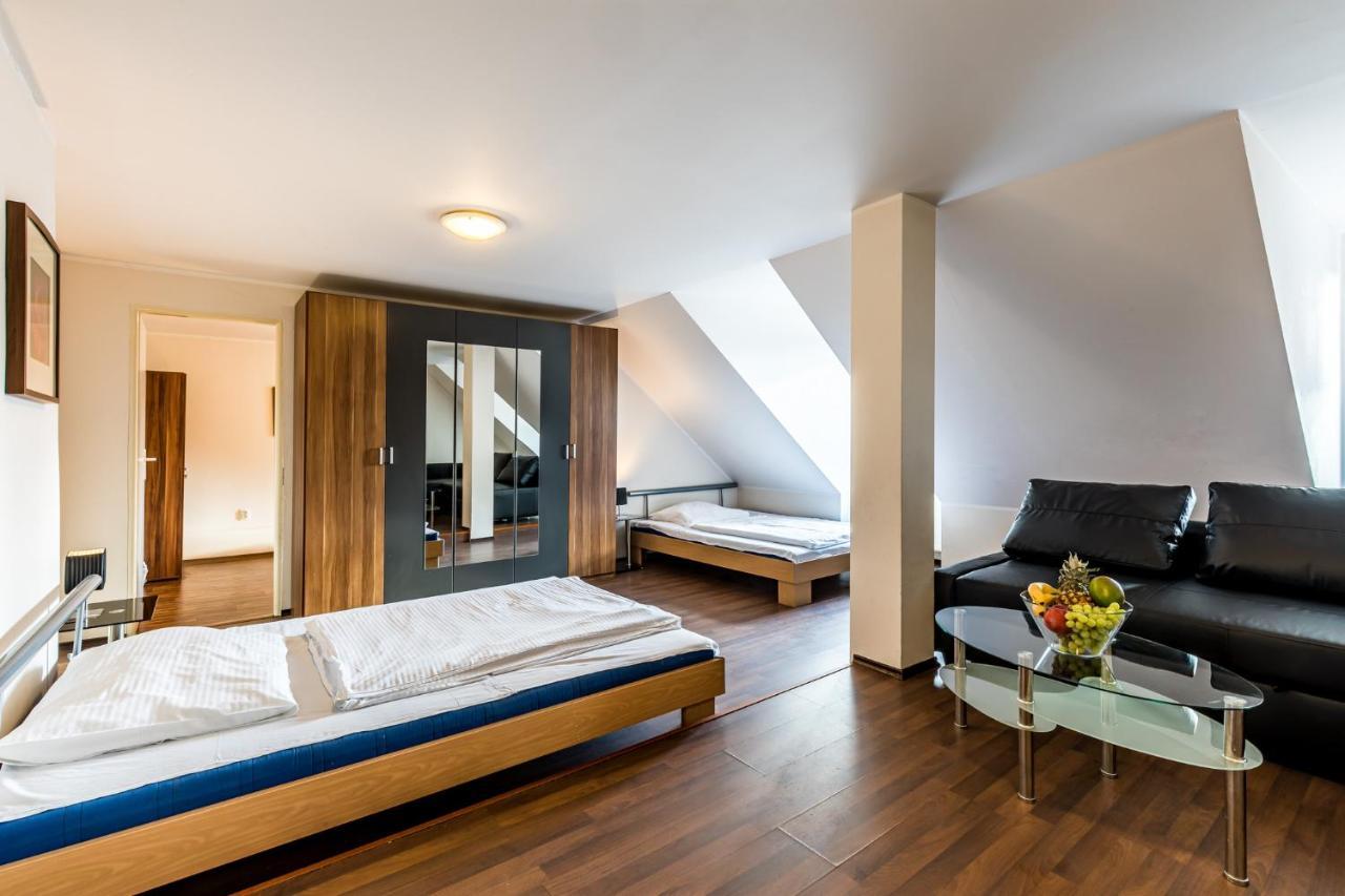 Teplice Apartments U Cisarskych Lazni Ngoại thất bức ảnh