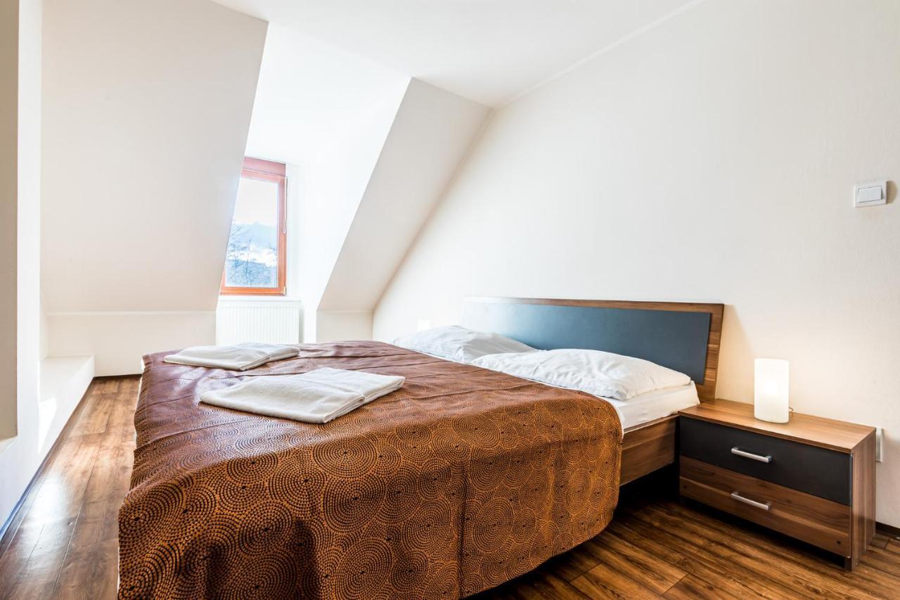 Teplice Apartments U Cisarskych Lazni Ngoại thất bức ảnh