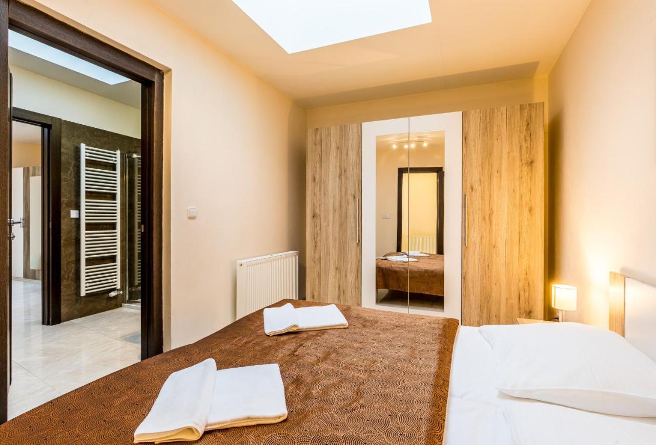 Teplice Apartments U Cisarskych Lazni Ngoại thất bức ảnh
