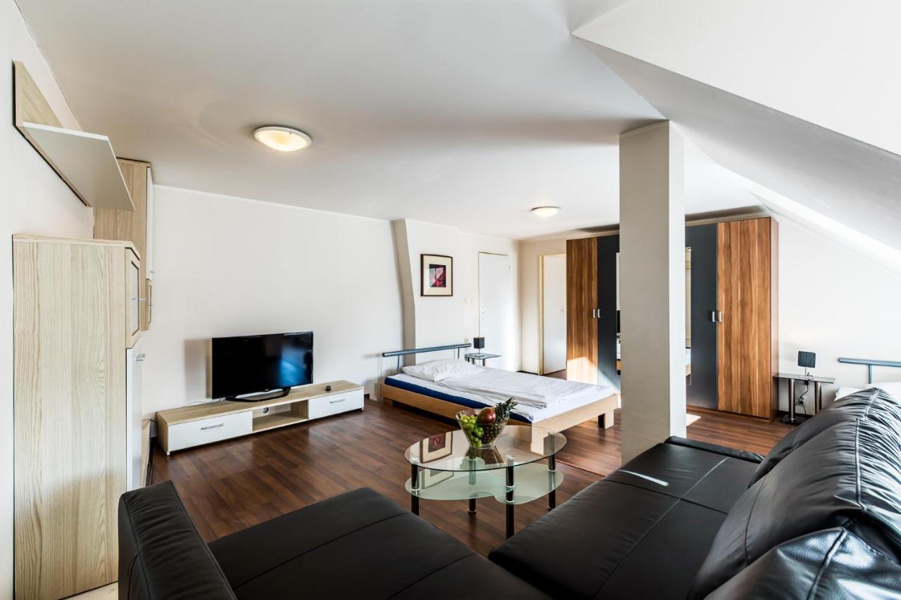 Teplice Apartments U Cisarskych Lazni Ngoại thất bức ảnh